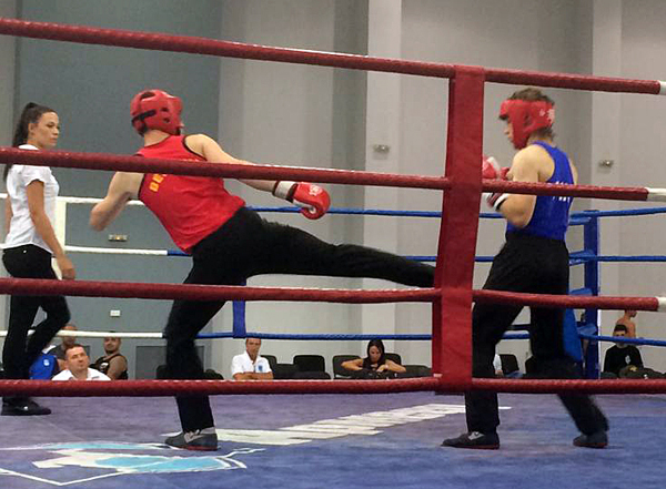 Belgian and Finnish boys in the ring